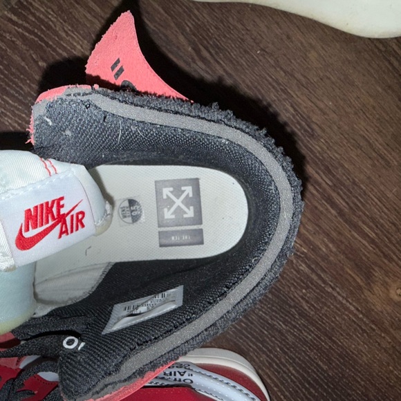 Nike air Jordan Red and Cream Sneakers - Picture 4 of 9